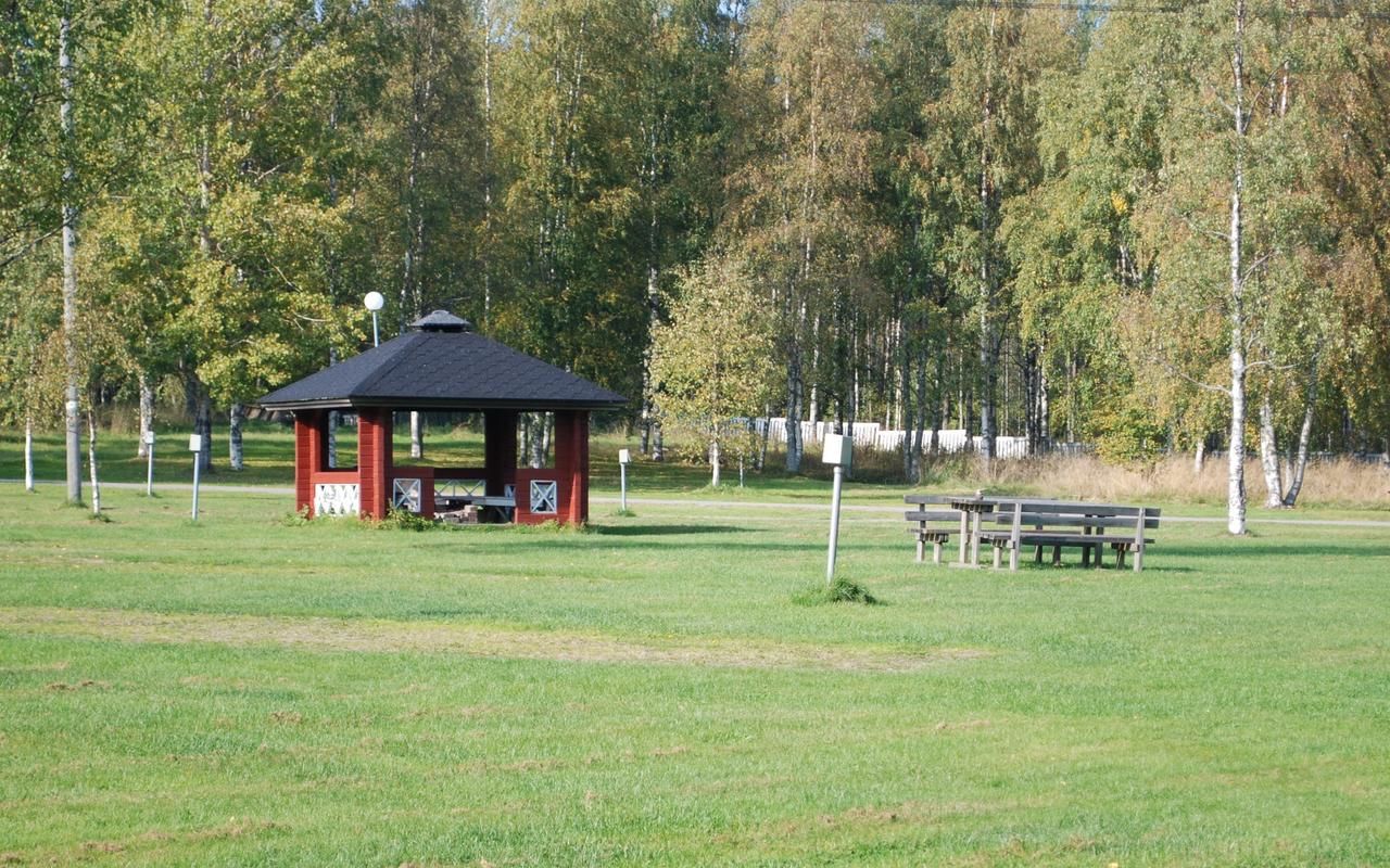 Комплексы для отдыха с коттеджами/бунгало Emolahti Camping Pyhäjärvi-21