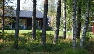 Комплексы для отдыха с коттеджами/бунгало Emolahti Camping Pyhäjärvi Двухместный номер с 2 отдельными кроватями и общей ванной комнатой-7
